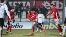 Огромен проблем за българския футбол заради снега в Бистрица?