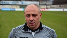 Илиан Илиев ще продължи да налага млад "моряк"