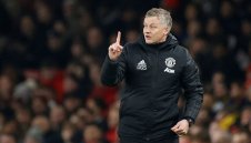 Юнайтед с паник ход на трансферния пазар заради Ливърпул и Сити