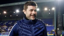 Реал и Юнайтед? Поч иска да води Тотнъм още 20 години