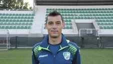 Берое заменя капитана си Райнов с чужденец