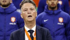 Ван Гаал взема дебютанти в състава  на Нидерландия за Катар