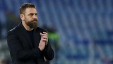 Де Роси купува четвъртодивизионния Остиамаре, където започва кариерата му