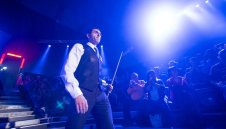 Рони О'Съливан извърши терор над черната си котка