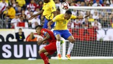 И Бразилия изхвърча от Копа Америка след скандален гол + ВИДЕО