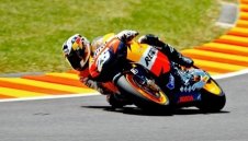 Дани Педроса с първа победа за сезона