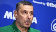 Николай Желязков хвърля оставка след големия резил на волейболистите