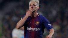 Ракитич "цъфти" при Валверде