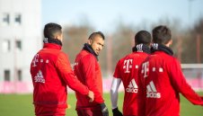 Без бандерол: Байерн засилва пиянката Видал в Атлетико