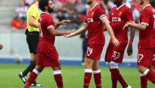 Неадекватна защита и профукана дузпа издъниха Ливърпул срещу Севиля + ВИДЕО