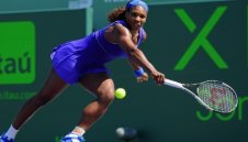 Серена и Шарапова с поредни чисти победи в Маями