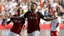 Ница обърна Лион в истински трилър 