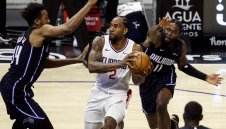 Изненада в НБА! "Магьосниците" спряха серията на Клипърс