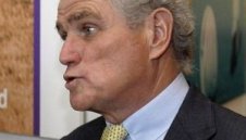 Президентът на Реал се мазни на Барса