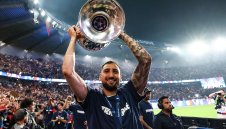 Нямат спиране! Галатасарай поиска и Донарума