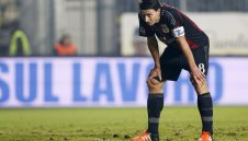 Монтоливо преподписа с Милан 