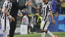 Тевес хвали тактиката на Алегри