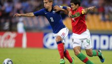 Новата перла на Левски – кошмар за Гризман и Лаказет