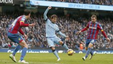 Силва и Фил Дауд блестят при победа на Сити