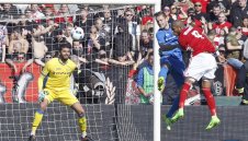 Левски прави рокада на вратари