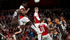 Арсенал не сбърка срещу Брентфорд