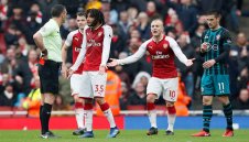 Отмениха червения картон на халф на Арсенал