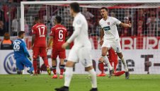 Звездата на Хайденхайм влезе в историята след хеттрика в Мюнхен