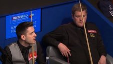 Марк Селби се изпоти, но не се даде на "млекаря"