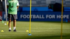 Алжирците точат ножа на Белгия