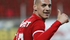 ЦСКА готви трансферен удар: ПСВ Айндховен иска Кирил Десподов