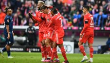 Байерн писа на Бохум тройка по милост 