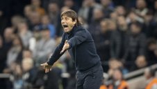 Конте ще подобрява дясната зона на Шпорите, взима играч на Интер