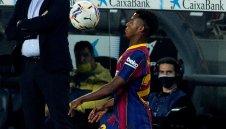 Повлиян от Мендеш: Фати не иска в Барса до 2024 година