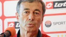 Смях: Шеф на ЦСКА не знае какво ще стане с клуба