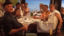 Сираков заби нож в гърба на Боби с перуката