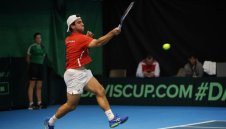 Двама наши тенисисти приключиха в Анталия и Претория