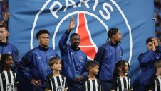 ПСЖ ревна заради две звезди