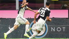 Изумително! Юве стигна до победата над Интер след 24 паса + ВИДЕО