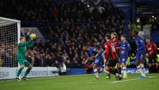 Челси започна да навлиза в криза, допусна шокираща домакинска загуба от "черешките"