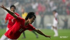 Селекционерът на Корея остана без Хуй