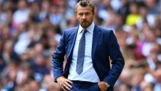 Бивш треньор на Левски е несигурен за позицията си във Фулъм