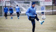 Реабилитират ли ги? Мъри привика двамата грешници в Левски