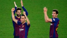 Барса точи ножа дори на няколко "свещени крави"