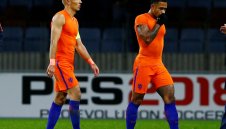 Робен развя бялото знаме: Оставям калкулатора вкъщи