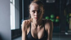 Големите гърди пречат на спортистките + СНИМКА