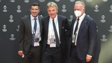 Легенда на Байерн иска нова битка с ПСЖ