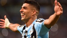 Суарес се сбогува с Гремио с гол №555 в кариерата си