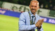 Ел Маестро готви капан за Левски