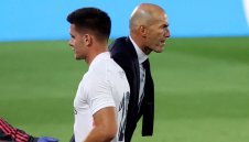 ОФИЦИАЛНО: Реал Мадрид разкара Йович