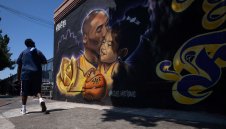 ОФИЦИАЛНО: Пилотска грешка довела до трагедията с Коби Брайънт